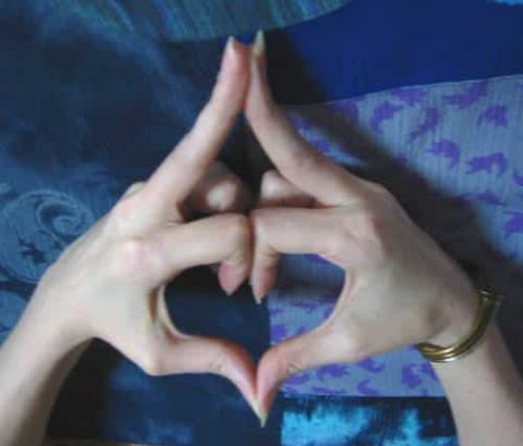 kaleshvara-mudra-za-premahvane-na-loshi-zavisimosti